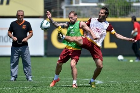 Lider Galatasaray, Sivasspor maçı hazırlıklarını sürdürdü