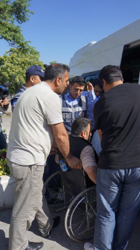 Liderliğini Köy Muhtarının Yaptığı Kaçakçılık Çetesi Çökertildi