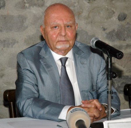 ‘Liman derinliği sorunu çözülmedikçe İzmir gelişemez’