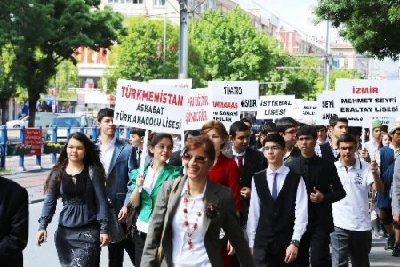 Liselerarası Tiyatro Festivali 'sahne' dedi