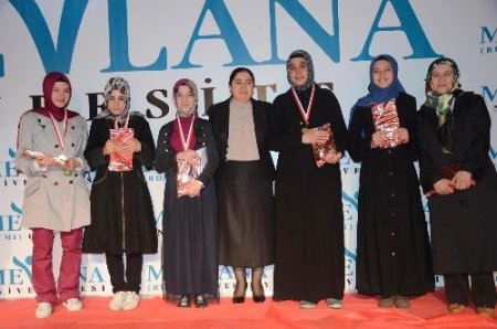 Liseli öğrenciler, en güzel iyiliği yapmak için yarıştı