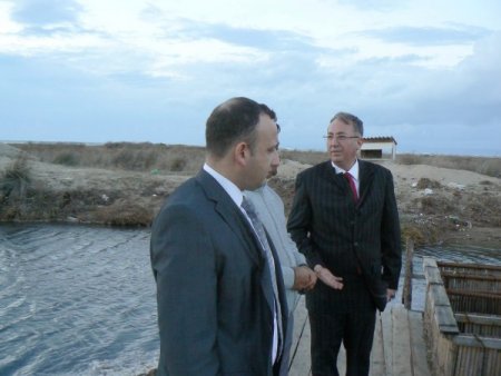 Lodos dalyanı patlattı, tonlarca balık denize kaçtı