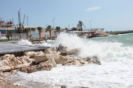 Lodos Silifke’de hayatı felç etti