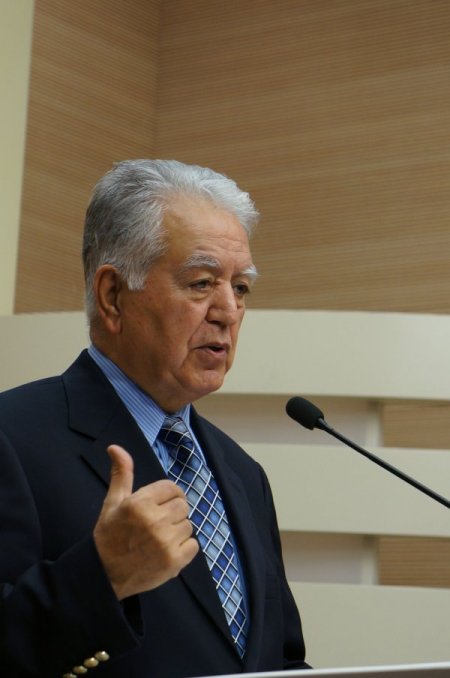 Loğoğlu: CHP, Suriye'de ne muhaleffetten ne de rejimden yana