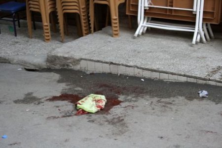 Lokantacıların Kavgasında İki Kişi Yaralandı