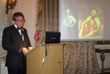 Londra’nın ilk büyükelçisi Yusuf Agah Efendi 220. yılında anıldı