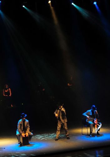 Los Vivancos'tan Hadise İle Ortak Proje Müjdesi