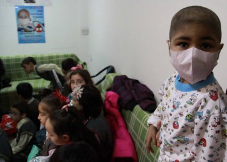 Lösemili çocuklar yardım eli bekliyor