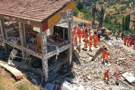 Lpg Patlamasıyla Çöken Yurdun Zanlıları Mahkemeye Çıkacak
