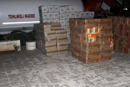 LPG tankında kaçak sigara sevkiyatına polis izin vermedi