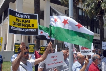 Lübnan Hizbullahı’na İzmir'den protesto