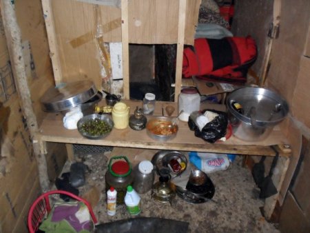 Lübnan’a sığınan Suriyeli aileler, zor şartlarda yaşam mücadelesi veriyor