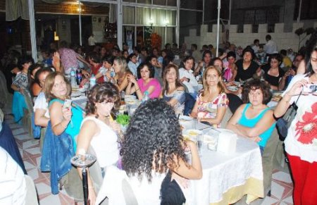 Lübnanlılar Hafta Sonu Tatillerini Antakya'da Geçiriyor