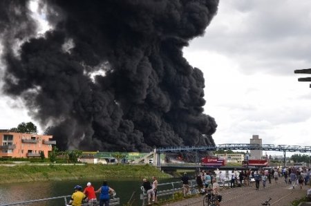 Ludwigshafen'da korkutan yangın