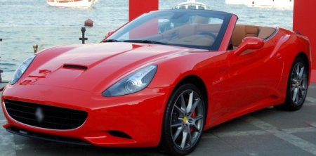 Lüks araç ithalatında usulsüzlük yüzünden vergi kaybı 900 milyon TL'yi buluyor