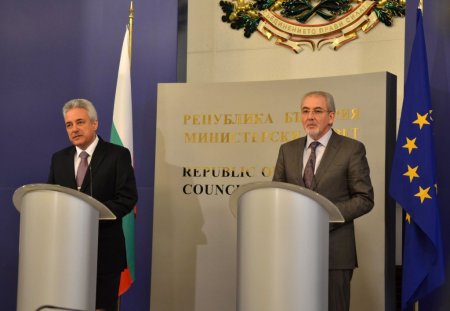 Lütvi Mestan, Başbakan Raykov ile görüştü