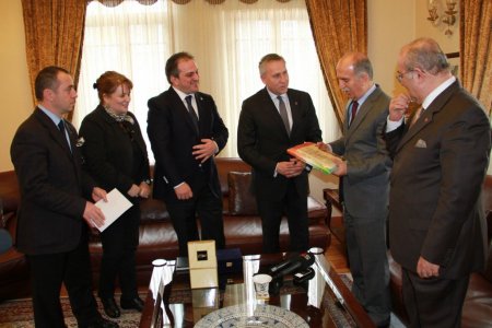 Macar Başkonsolos Kiss’den Bursalı işadamlarına net işbirliği çağrısı