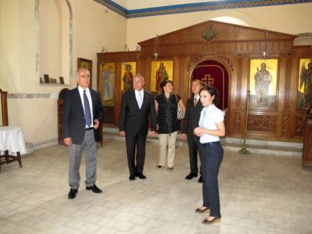 Macar Başkonsolosu Darülaceze’yi Ziyaret Etti