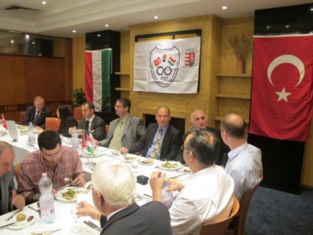 Macaristan’daki Türk İşadamları İftarda Buluştu