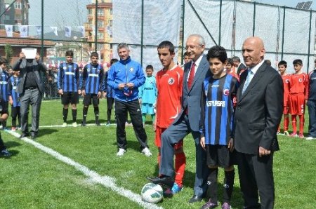 Maçı Kılıçdaroğlu başlattı