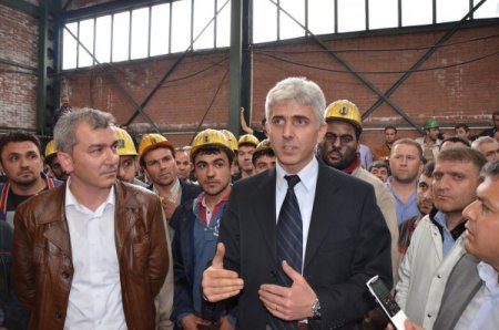 Maden İşçileri, Kendilerini Ocağa Kapatarak Eylem Yaptı