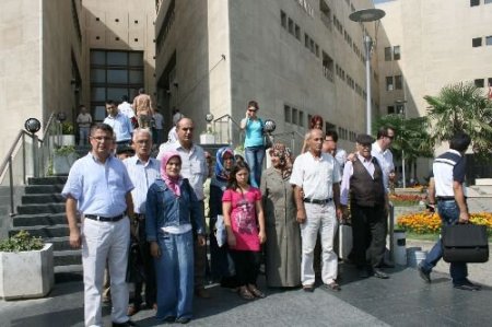 Maden Kazasında Oğlunu Kaybeden Acılı Anne: Jandarma İle Giden Gelir, Ama Hoca İle Giden Gelmiyor