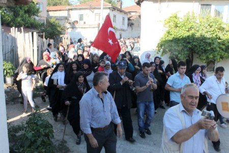 Maden Ocağının Kapatılmasını Davul Zunayla Kutlayıp, Çifte Bayram Yaptılar
