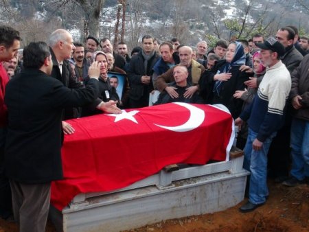 Madenci annesinin duası: Allah'ım oğlumu sana emanet ediyorum