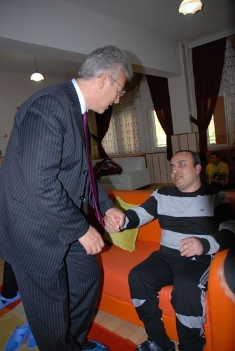 Maganda kurşunuyla felç kalan vatandaşın feryadı: Kimse silah atmasın