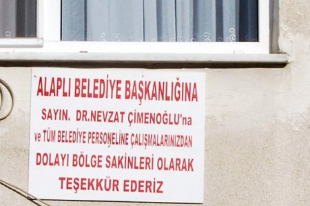 Mahalleliden Tabelalı Teşekkür