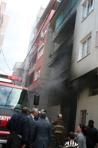 Mahalleyi saran dumanlar büyük korkuya sebep oldu