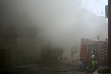 Mahalleyi saran dumanlar büyük korkuya sebep oldu