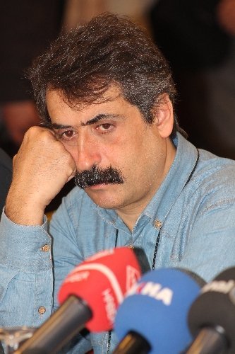 Mahçupyan: Bölünmemek için demokrasiye gitmemiz lazım