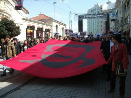 Mahir Çayan'a Taksim'de Anma