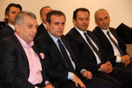 Mahir Ünal: Vatandaşlarımızın haklarını kimse ile pazarlık konusu yapmayız