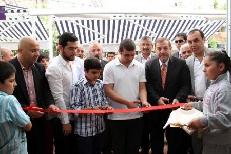Mahmut Bahadır Camii ibadete açıldı