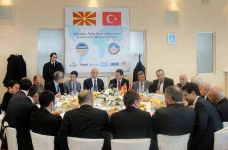 Makedonya Başbakanı, Kayserili Yatırımcılarla Birebir İş Görüşmesi Yaptı