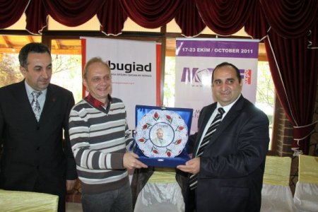 Makeev, İnegöl Mobilyacısının Rusya’da Fahri Elçisi Olacak