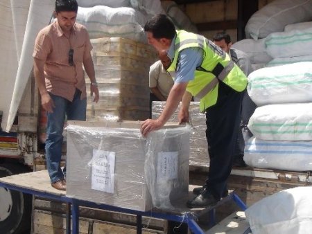 Makine parçası sandığından kaçak sigara çıktı