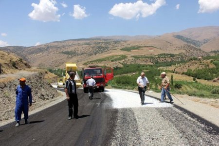 Malatya-pütürge Bağlantı Yolu Asfaltlanıyor