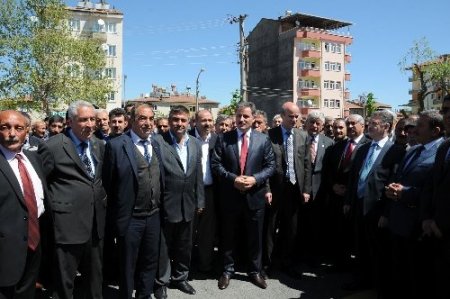 Malatya'da Kuzey Garajı hizmete açıldı