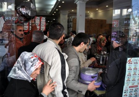Malatya’da Tencere Tava İzdihamı