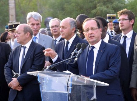 Mali'de Hollande şov
