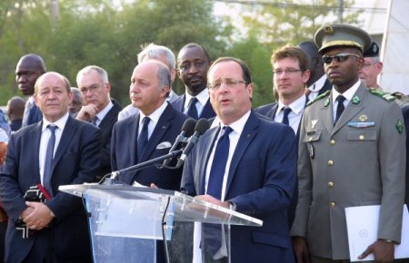 Mali'de Hollande şov