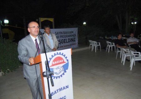 Maliye Bakanı Şimşek: Küresel Dalgalanlamalardan Türkiye De Etkilenebilir