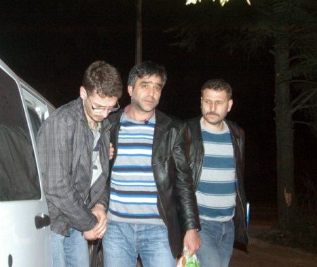 Maliyeci cinayetinin 3 şüphelisi İstanbul'dan Kütahya'ya getirildi