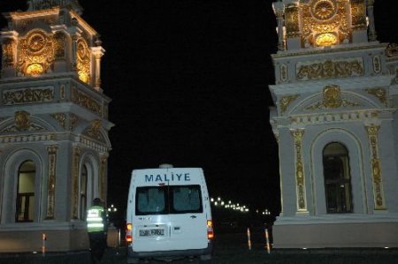 Maliye'den Tarkan'ın Konser Verdiği Otele Yılbaşı Denetimi