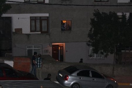 Maltepe’de emekli polis, sevgilisi ile 4 yaşındaki çocuğu rehin aldı