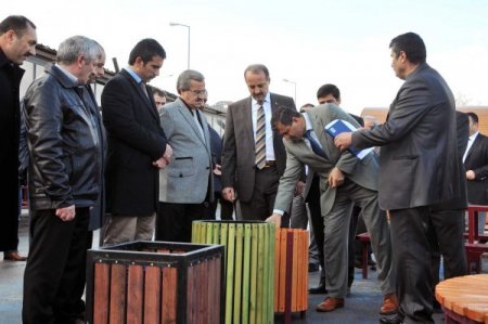 Mamak Belediyesi park ekipmanlarını kendisi üretiyor