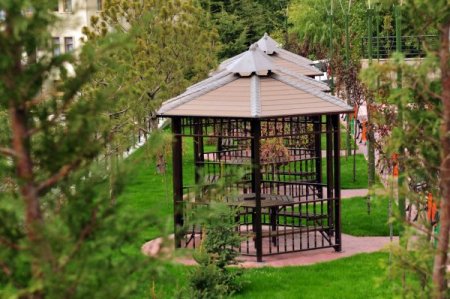 Mamak'ta yeşil alan çalışmaları devam ediyor